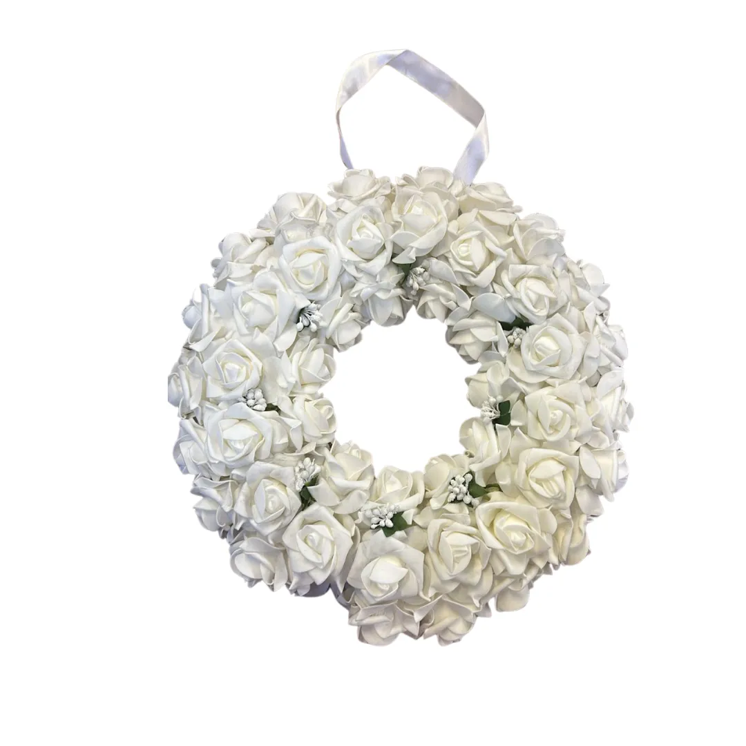 Floral wreath round